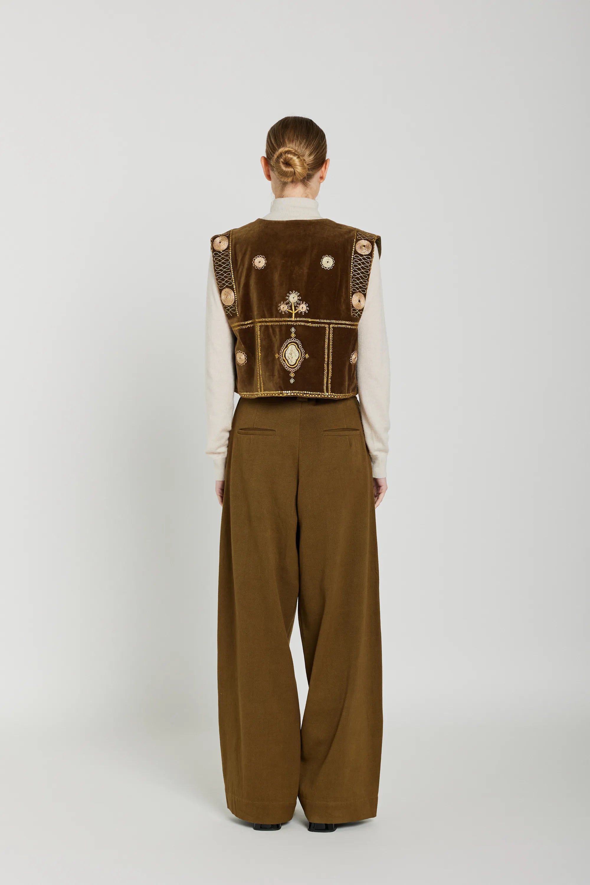 Boléro v de vinster coti kaki