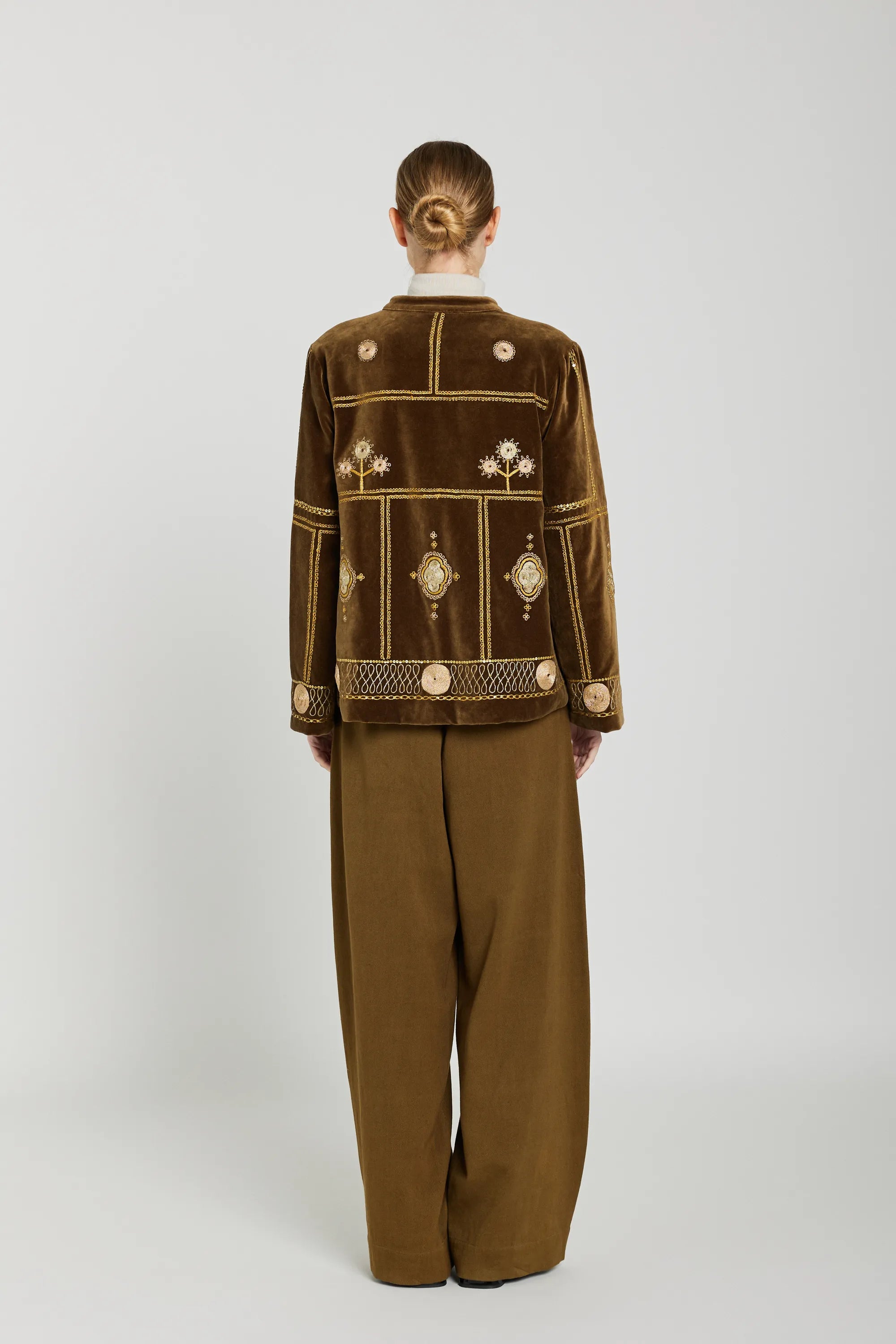 kaki coti v de vinster veste velours brodé