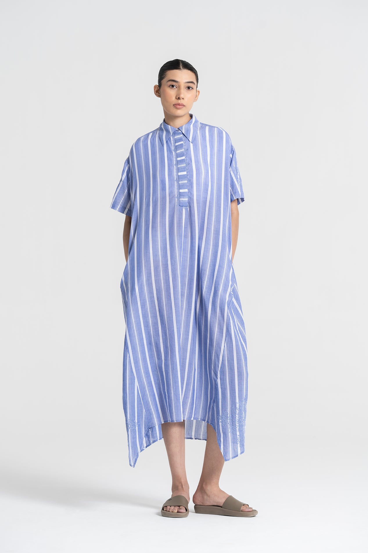 Robe à rayures bleue brodée BRASILIA