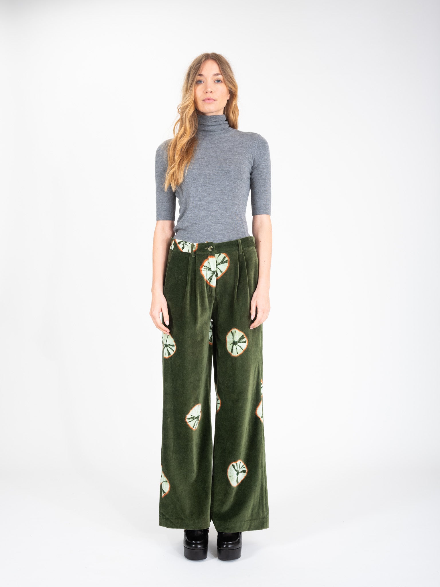CHARM tie-dye khaki velvet pants