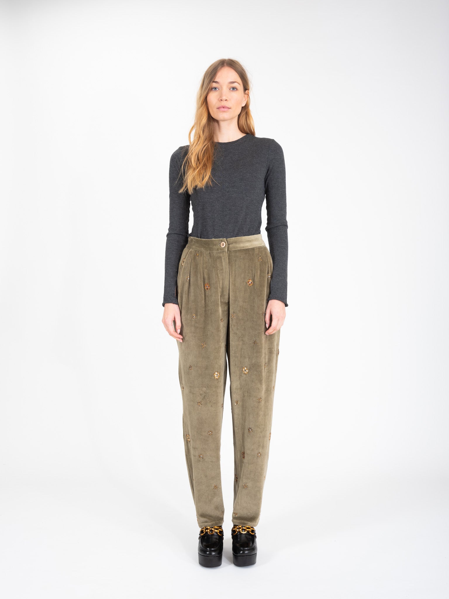 Pantalon en velours orné de perles PROUD