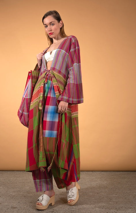 Robe manteau long rouge à carreaux RUDRA