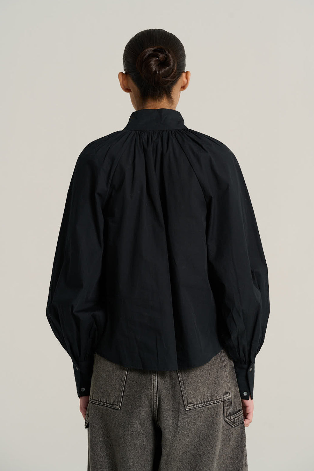 Blouse brodée noire EMILE