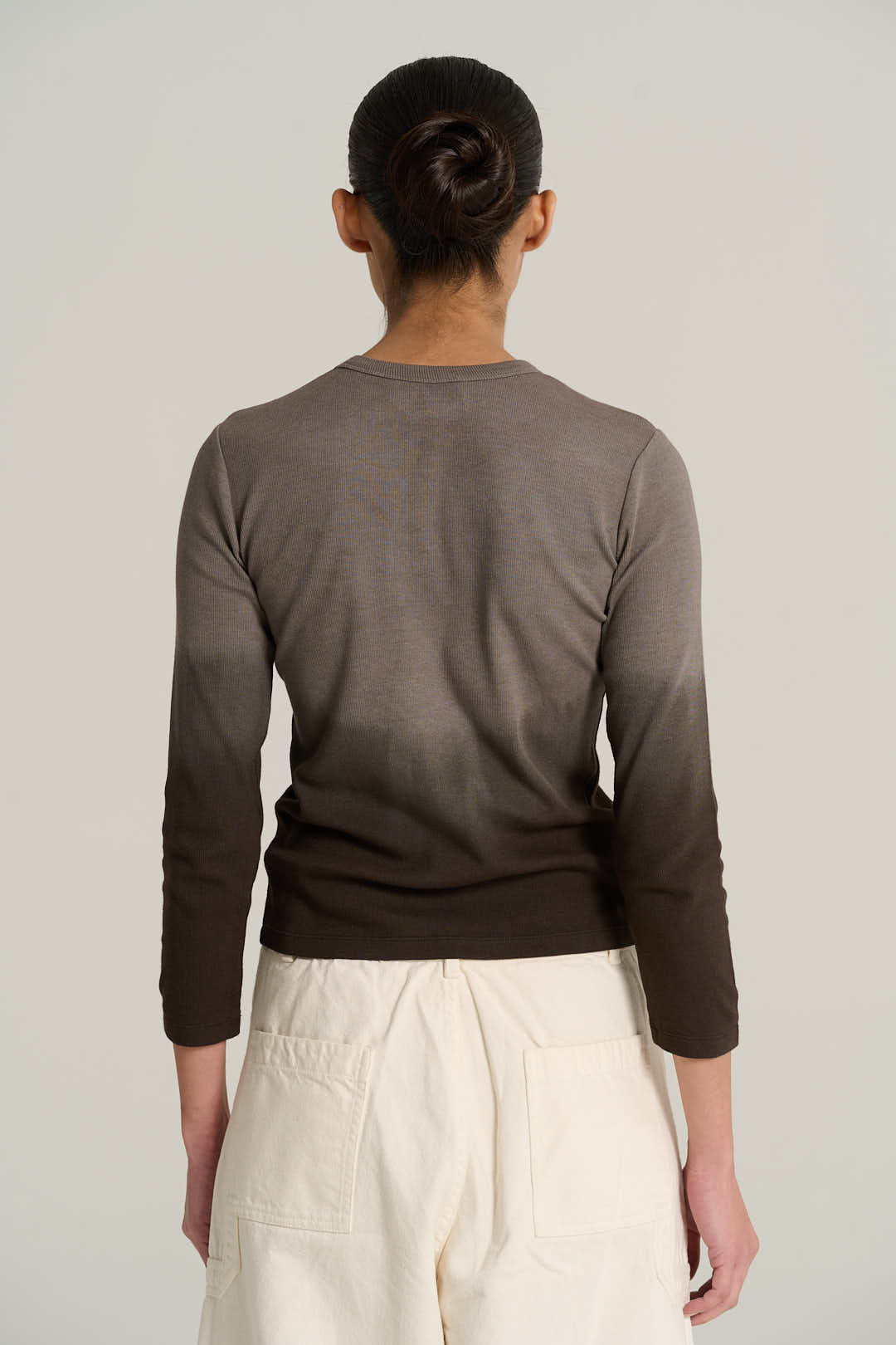 HECTOR long-sleeved chocolate T-shirt