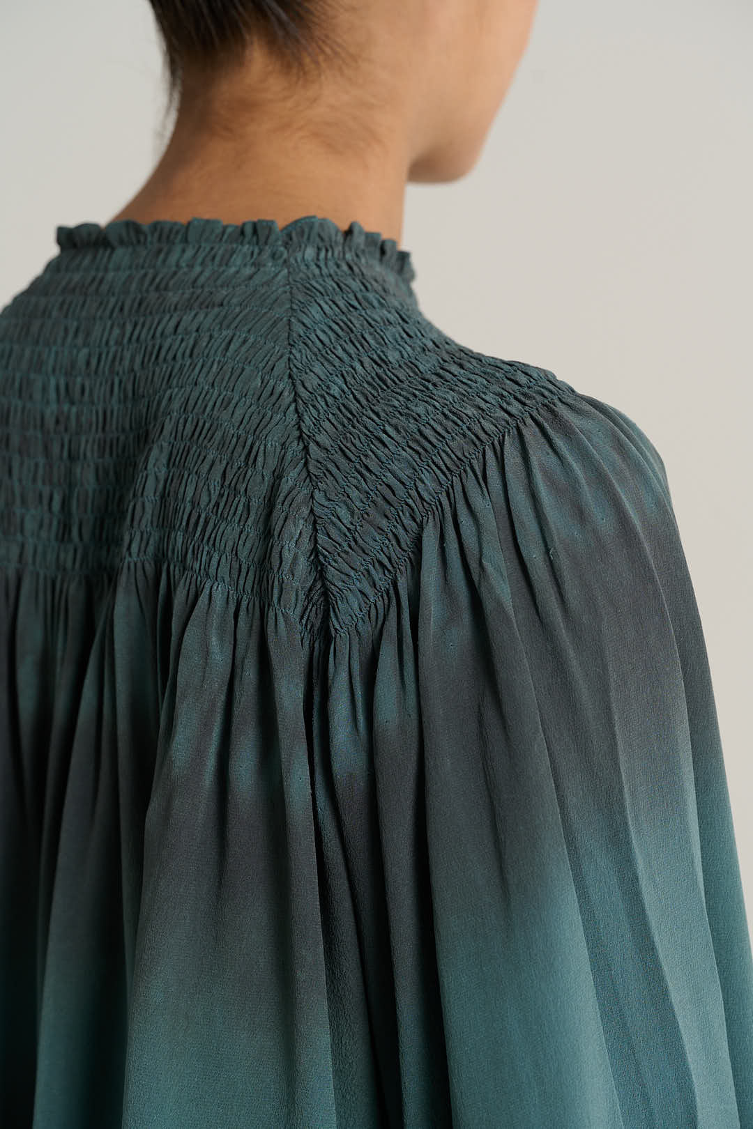 Blouse en soie verte SAM
