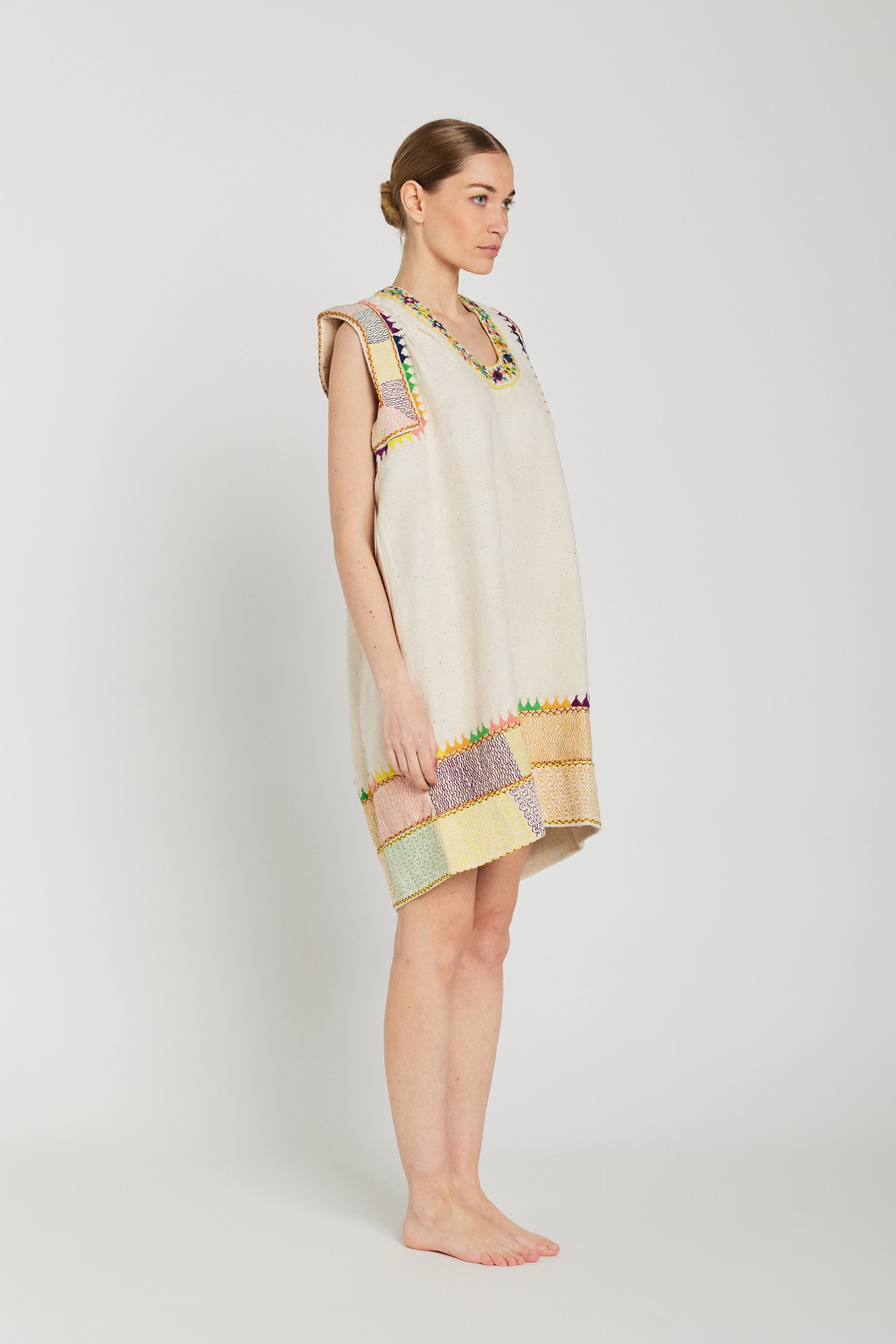 Robe brodée SARASWATI