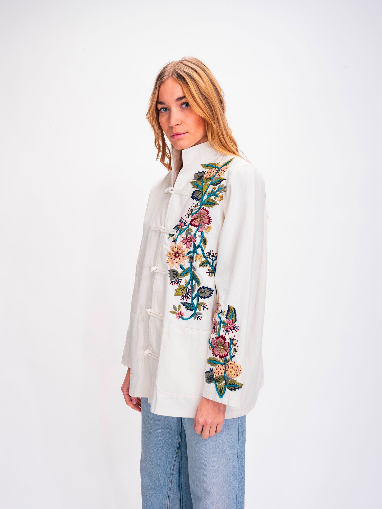 Veste en toile blanc brodée Bombay