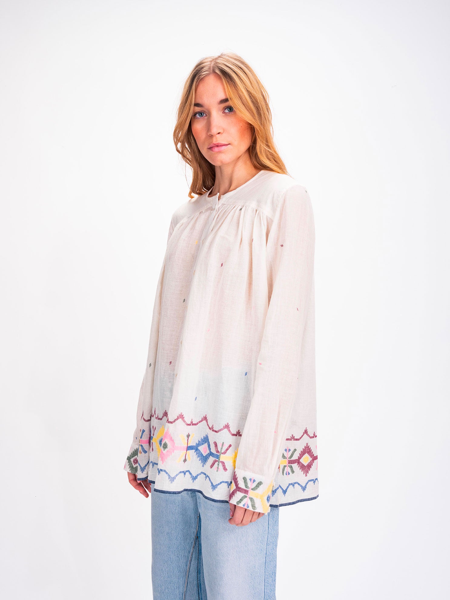 Blouse en voile de coton brodé Jamdeni