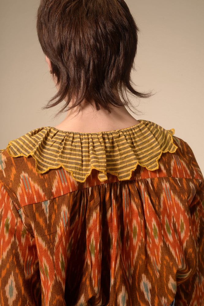 Blouse imprimé moutarde volant Namaste