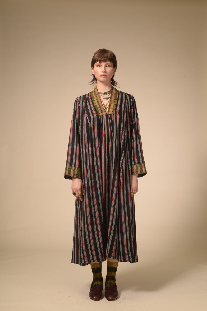 Robe longue rayée noire Jil