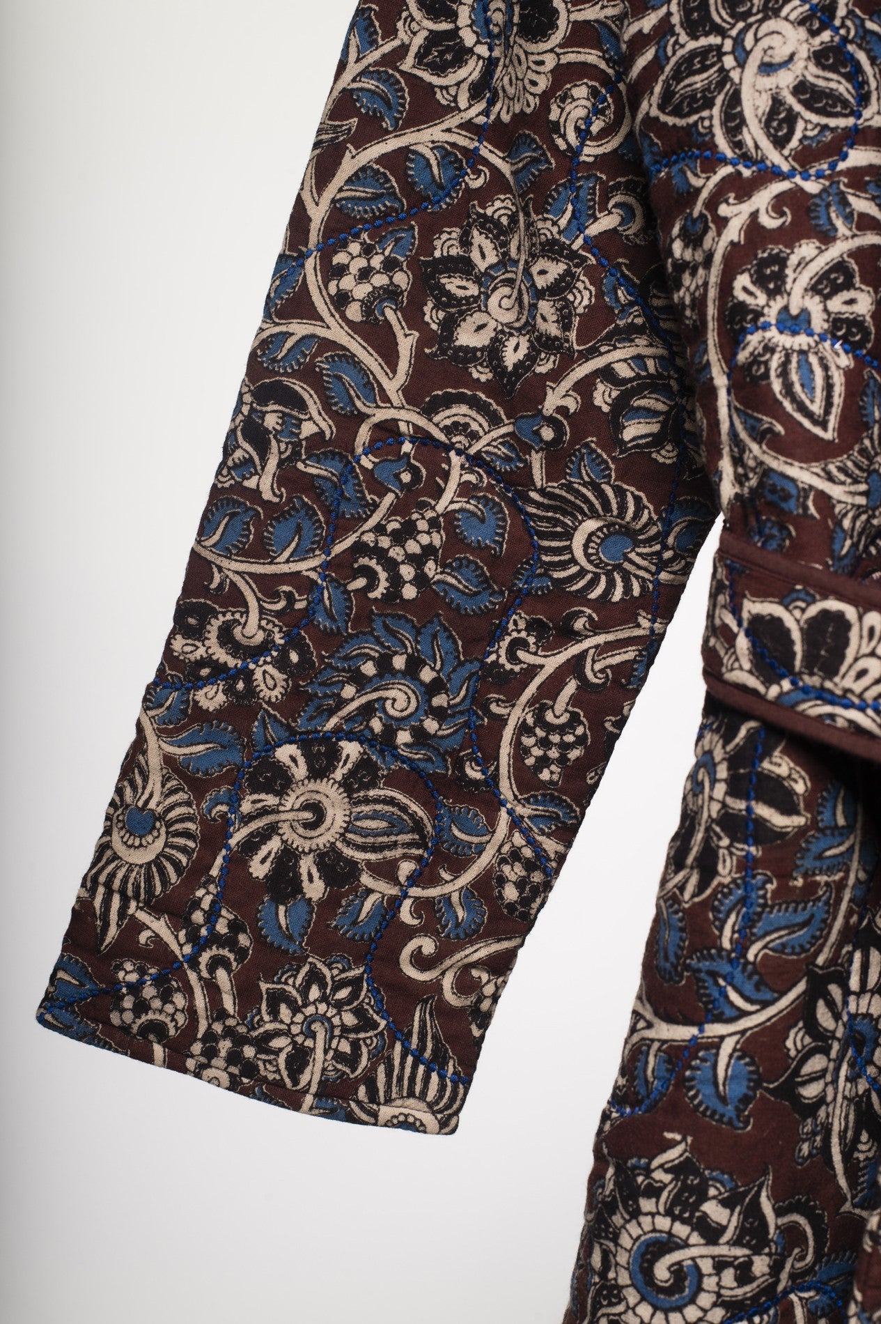 Manteau matelassé imprimé fleur Kalamkari