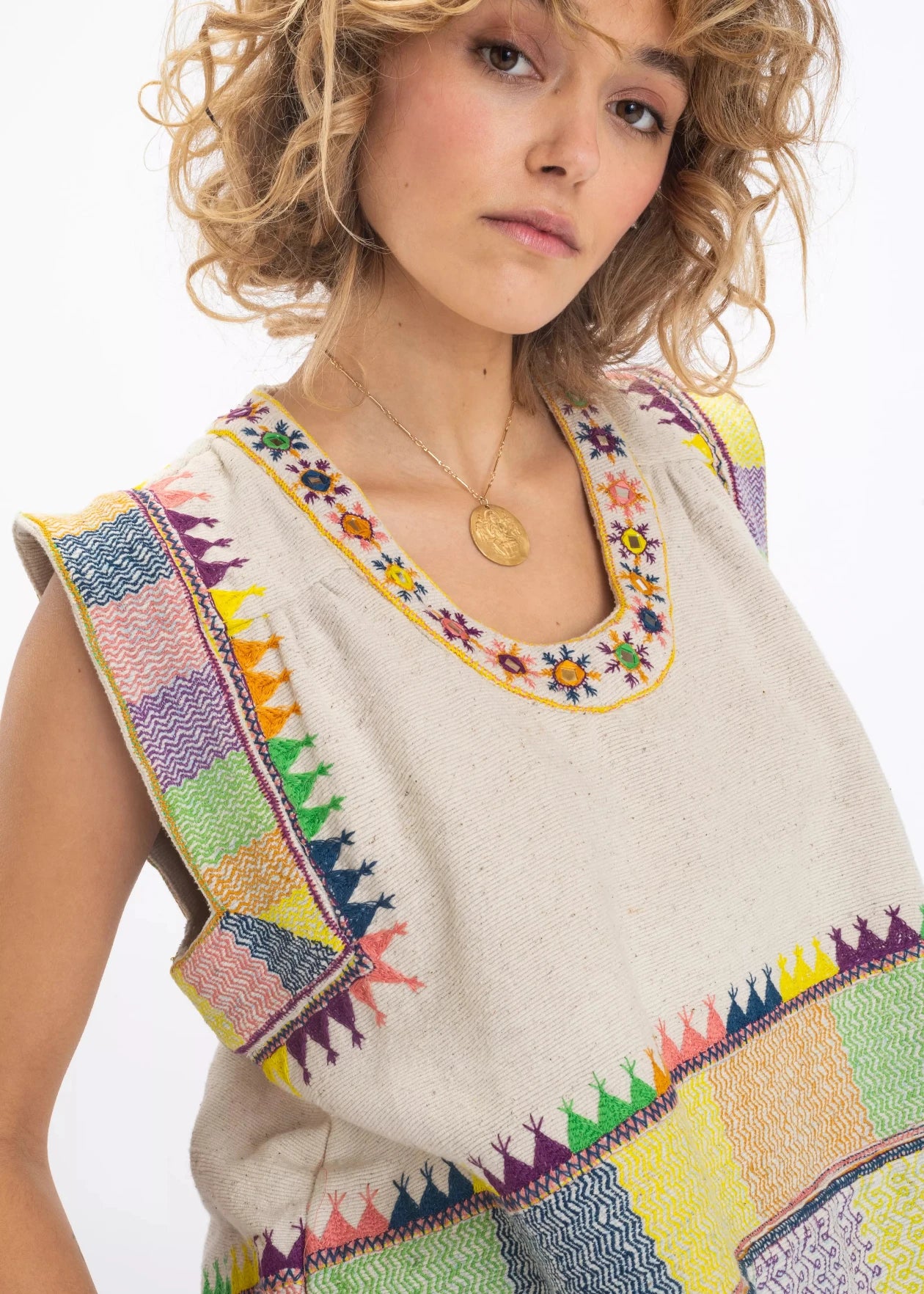 brodé v de vinster saraswati