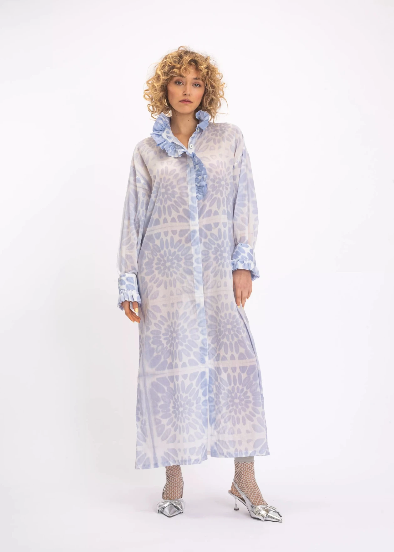 v de vinster robe bleue ciel