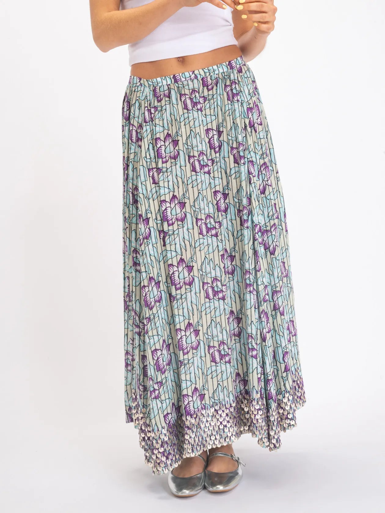 V DE VINSTER BHUMI JUPE