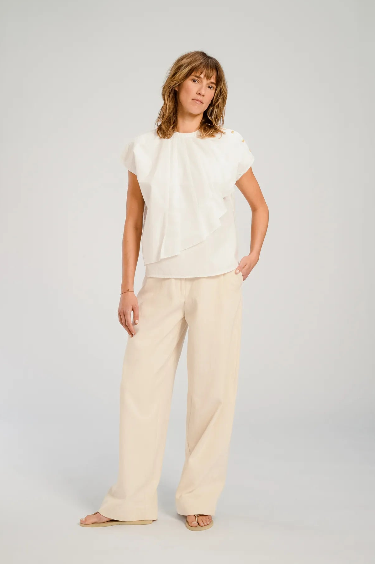 blouse blanche v de vinster chicago 