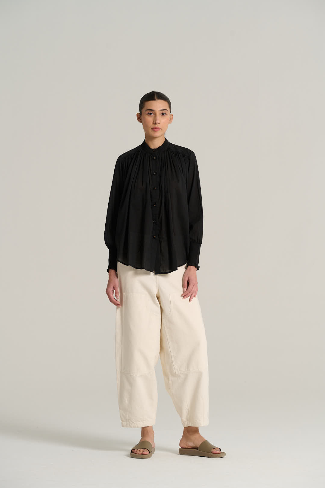 Chemise bourrette de soie noire CESAR