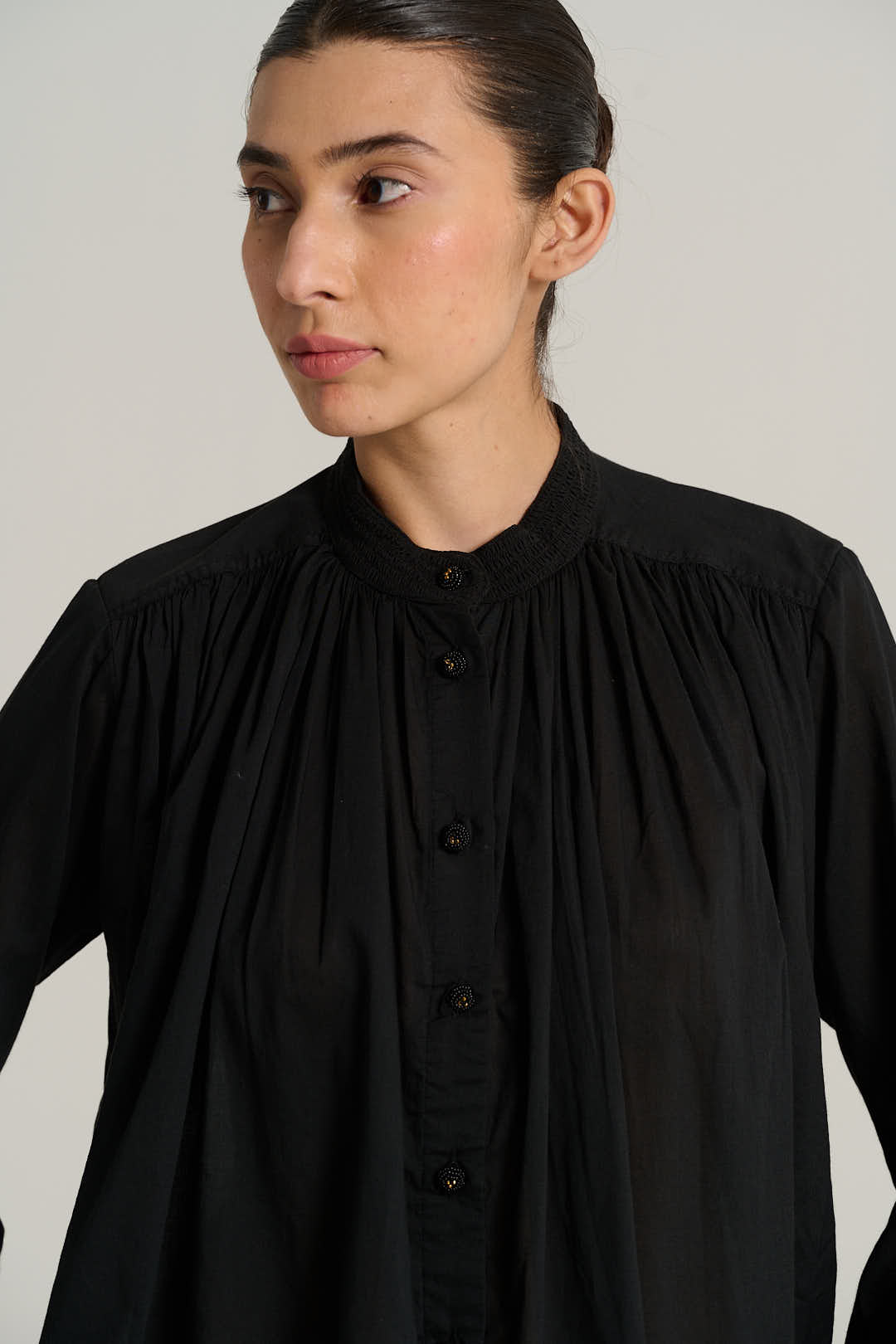 Chemise bourrette de soie noire CESAR