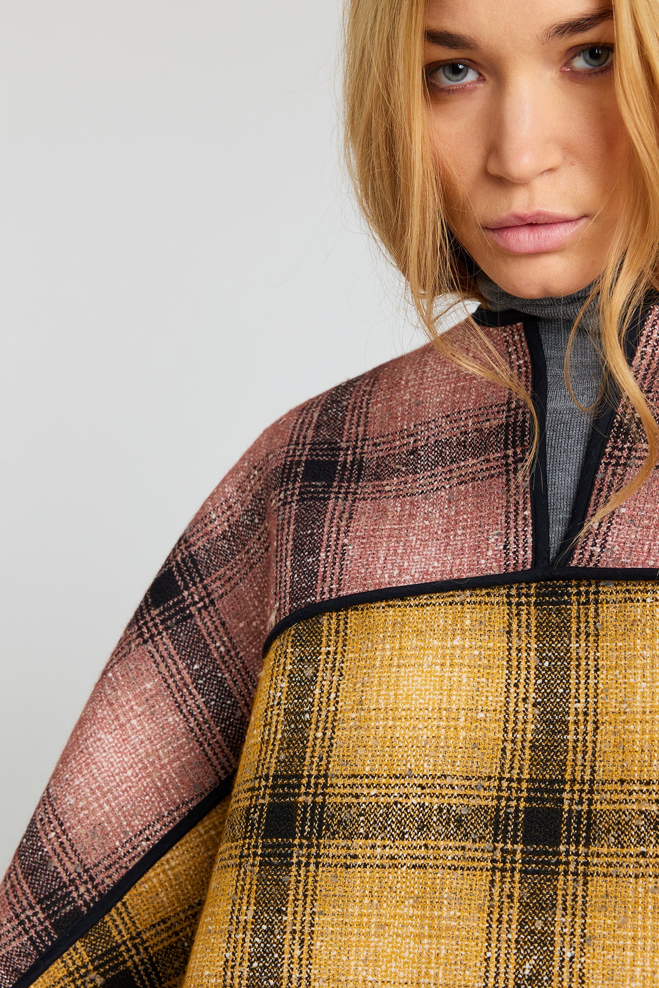 Kimono poncho en tweed à carreaux FREE