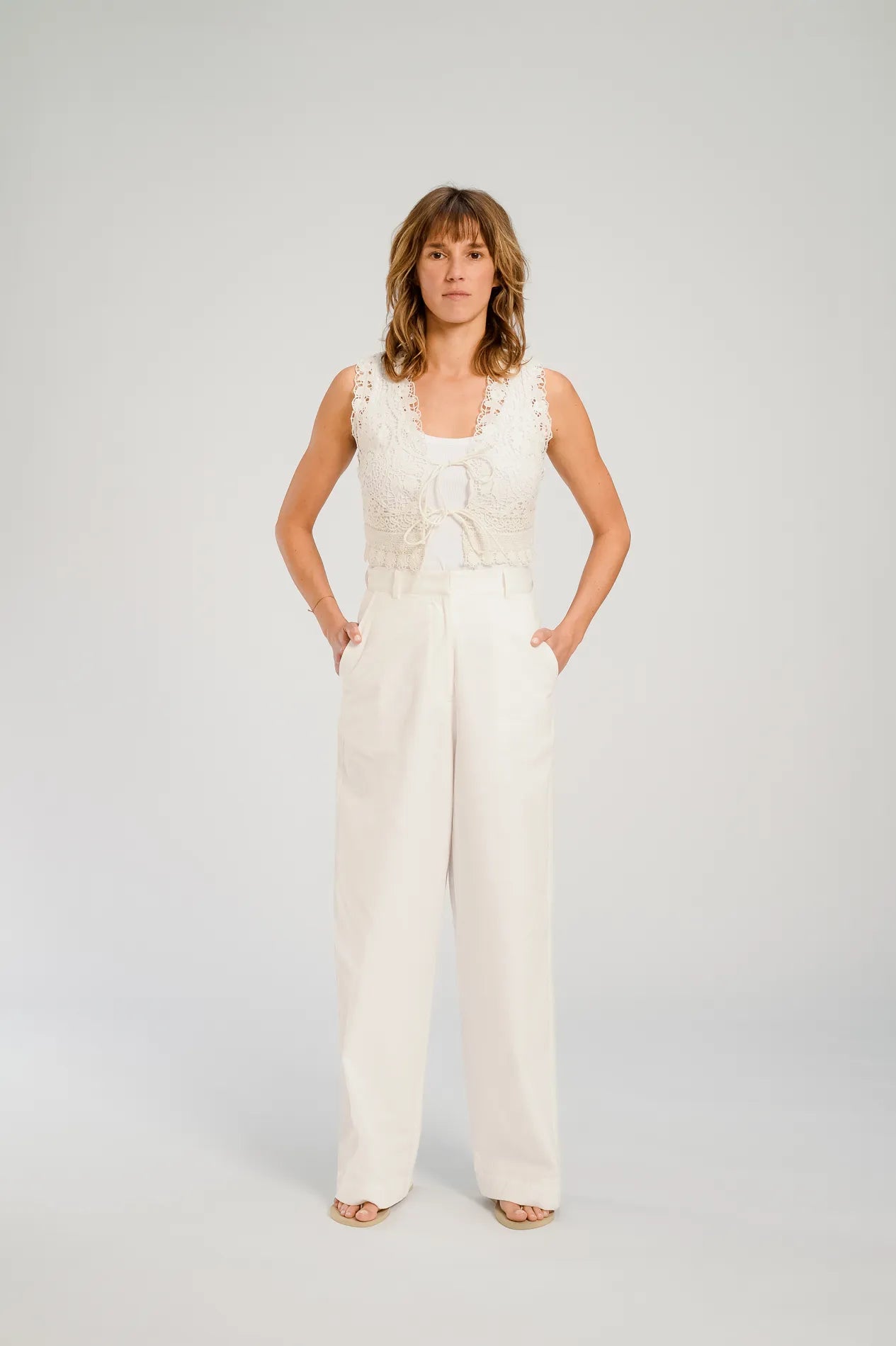 Top blanc en dentelle MERU